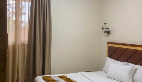 Deluxe Single Room