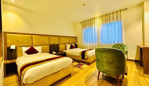 Deluxe Twin Room