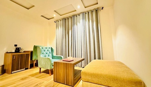 Royal Room
