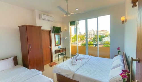 Standard Triple Room