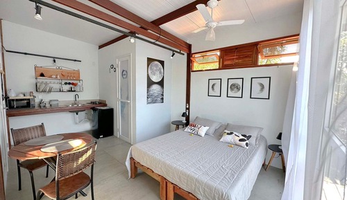 Superior Studio, 1 Queen Bed, Non Smoking, Air conditioning