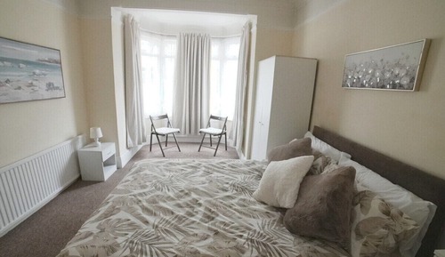Business Double Room, Shared Bathroom