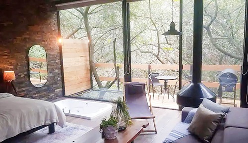 Honeymoon Cabin