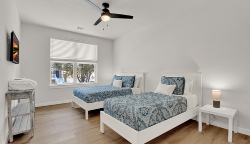 House, Multiple Beds, Balcony