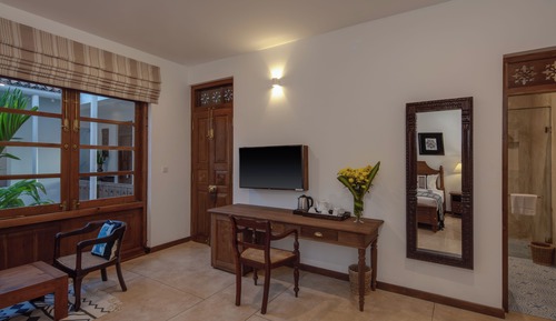 Deluxe Double Room, 1 Bedroom, City View, Corner