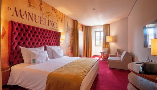 Standard Triple Room, River View (2 Adults + 1 Child)