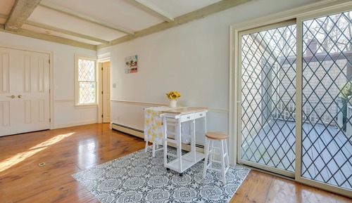 House (2 Bedrooms)