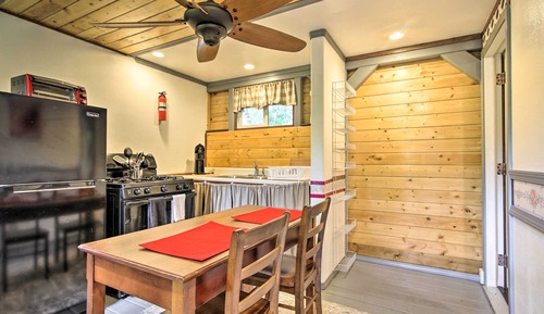 House (1 Bedroom)