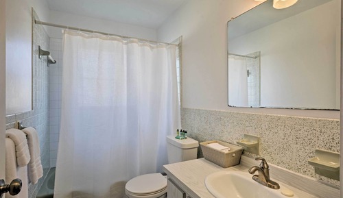 House (2 Bedrooms)