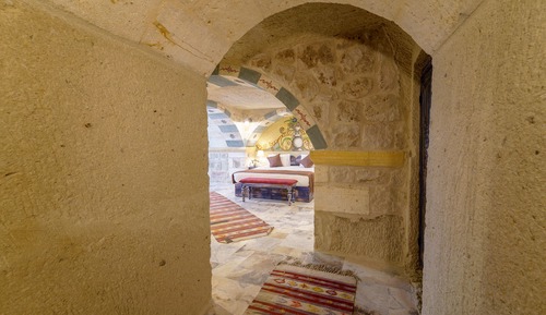 Panoramic Room