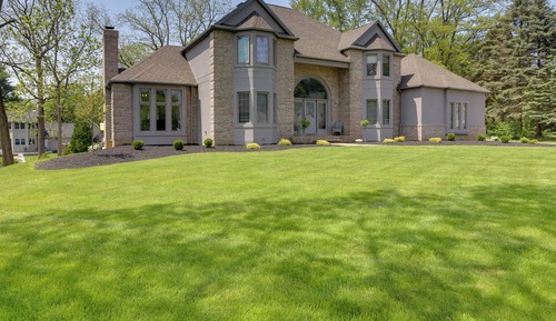 House (4 Bedrooms)