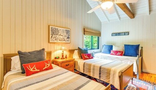 House (4 Bedrooms)