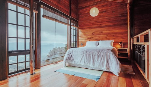 Superior Cabin