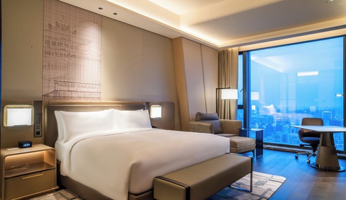 Premium Room, 1 King Bed, Non Smoking, City View