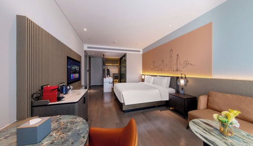 Premier Single Room
