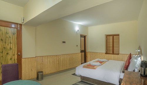 Deluxe Room, Valley View