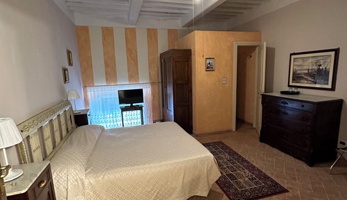 Basic Double or Twin Room