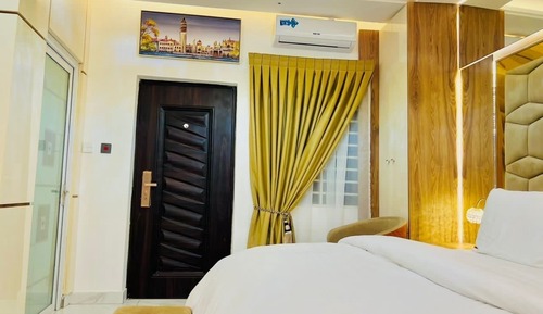Luxury Room, Balcony