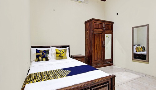 Economy Double Room