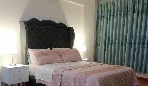 Honeymoon Room