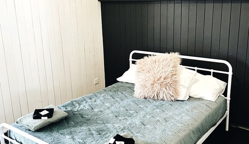 Standard Room, 1 Double Bed, Non Smoking, Shared Bathroom