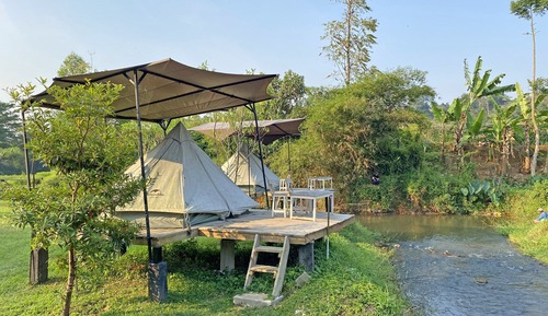 Signature Tent