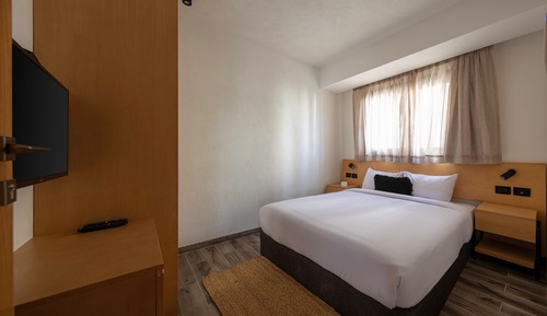 Junior Suite With Plunge Pool Mountain View