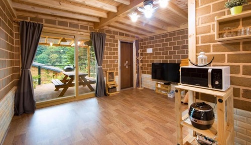 Room (Shoals)