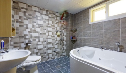 Room (Room 102 (Whirlpool Spa))
