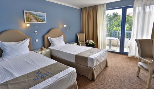 Double or Twin Room, Balcony, Park View