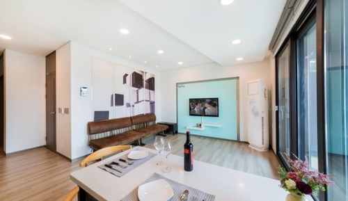 Room (Happy day (Ocean view))