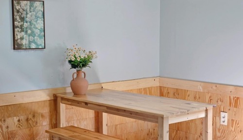 Room (Eungaram)