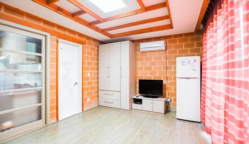 Room (Nakyeongsan Room 3)