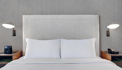 Room, 2 Queen Beds (Mobility/Hearing Access, Roll-In Shwr)