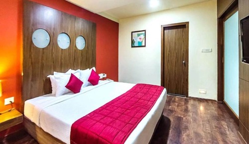 Elite Room