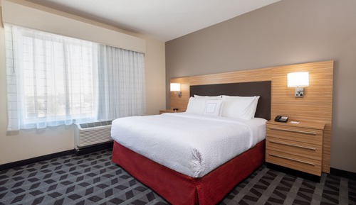 Suite, 1 Bedroom (Mobility/Hearing Accessible, Tub)