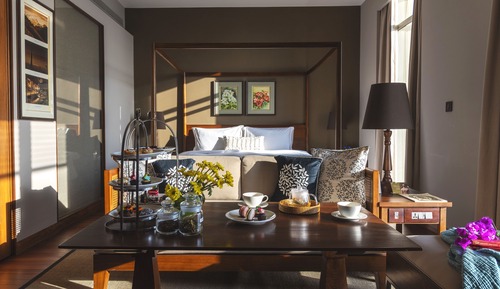 Luxury Room, 1 King Bed, Valley View