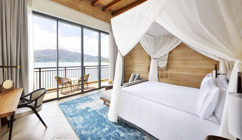 Premium Room, 1 King Bed