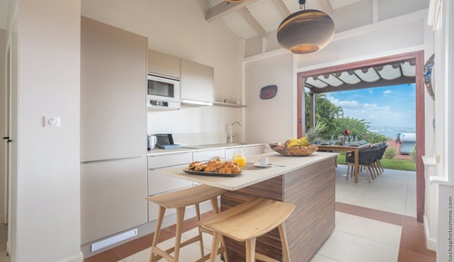 Grand Luxury Villa 2 Bedroom with Private Punch Bowl ¨Bac à Punch¨