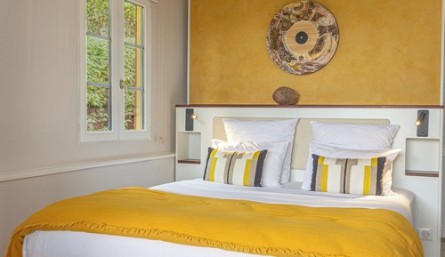 Luxury Villa 2 Bedroom with Private Jacuzzi