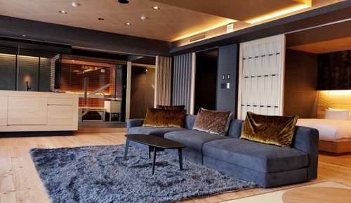 (WINGS) Lake View Suite Room with Sauna, Non Smoking