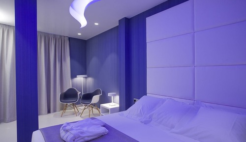 Design Double Room, Jetted Tub (Vistas al castillo)