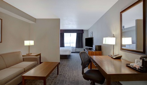 Studio Suite, 1 King Bed, Non Smoking