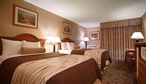 Standard Room, 2 Double Beds, Non Smoking, Refrigerator & Microwave
