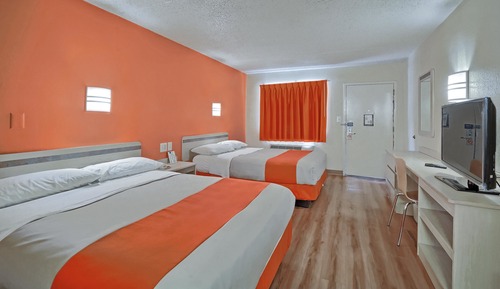 Standard Room, 2 Double Beds, Accessible, Non Smoking