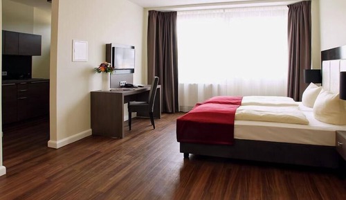 Condo, 3 Twin Beds