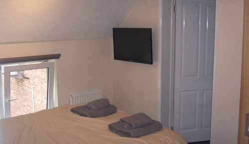 Double Room, Ensuite (Small)