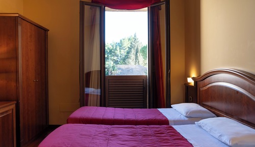 Standard Double or Twin Room, Garden View