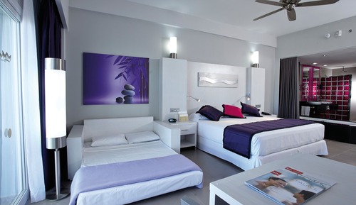Junior Suite, Courtyard View (U)