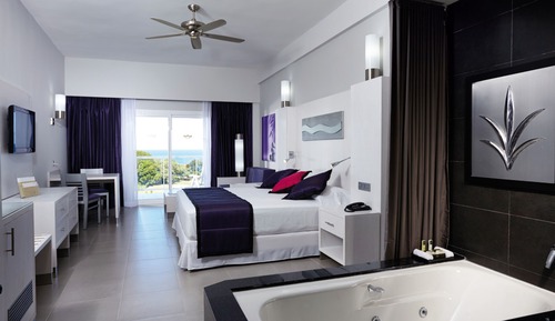 Junior Suite, Ocean View (E)